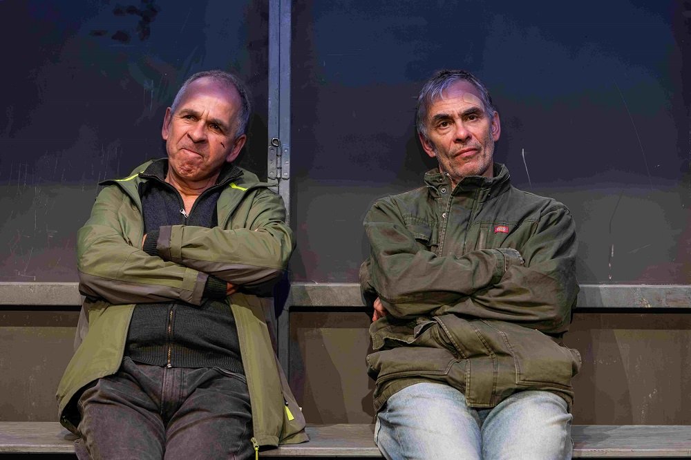 Kulturbüro präsentiert "Warten auf’n Bus"