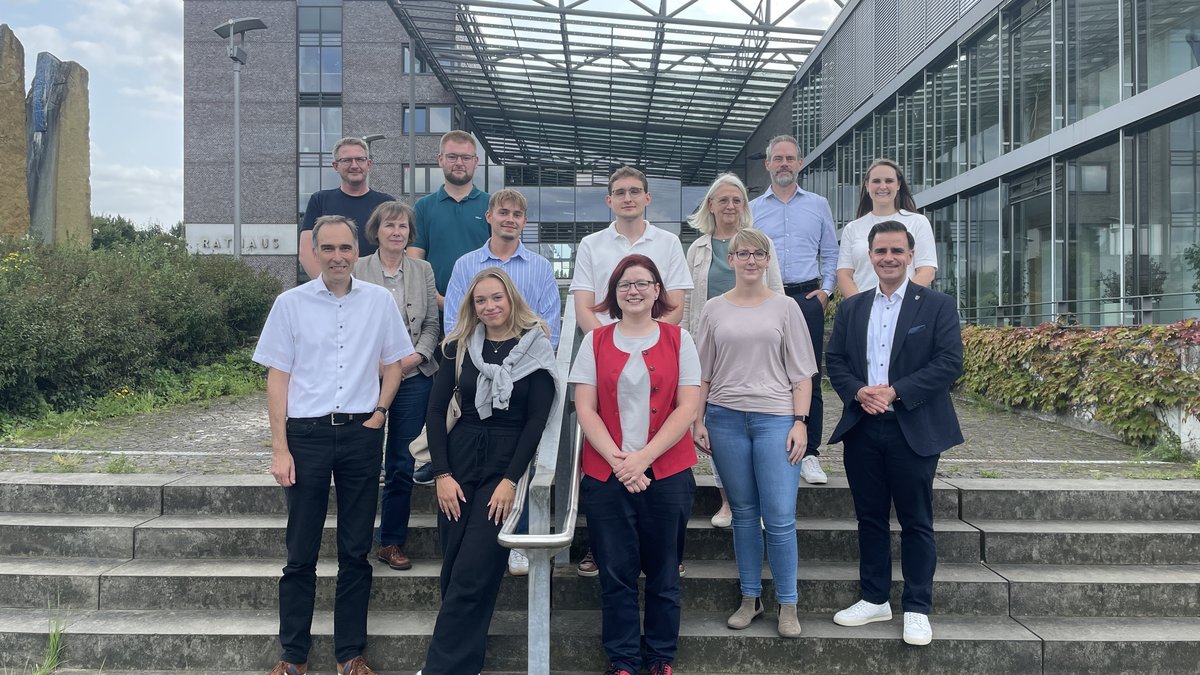 Stadt verabschiedet erfolgreiche Auszubildende