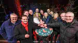 Weihnachtszauber glanzvoll eröffnet