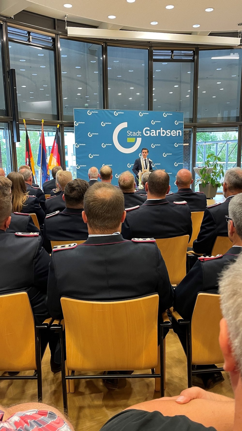 Stadt Garbsen ehrt Einsatzkräfte des Hochwassers