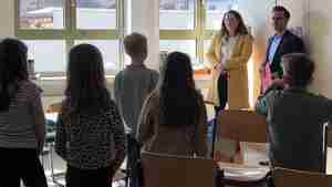 Bürgermeister besucht Grundschule Frielingen