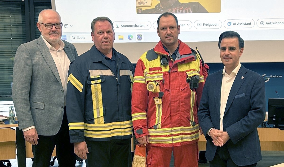 Ab sofort tragen alle Rot