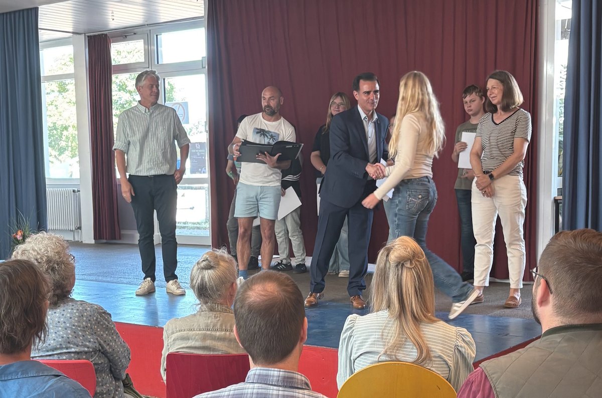 Schulleiter und Bürgermeister zeichnen nachhaltiges Engagement aus