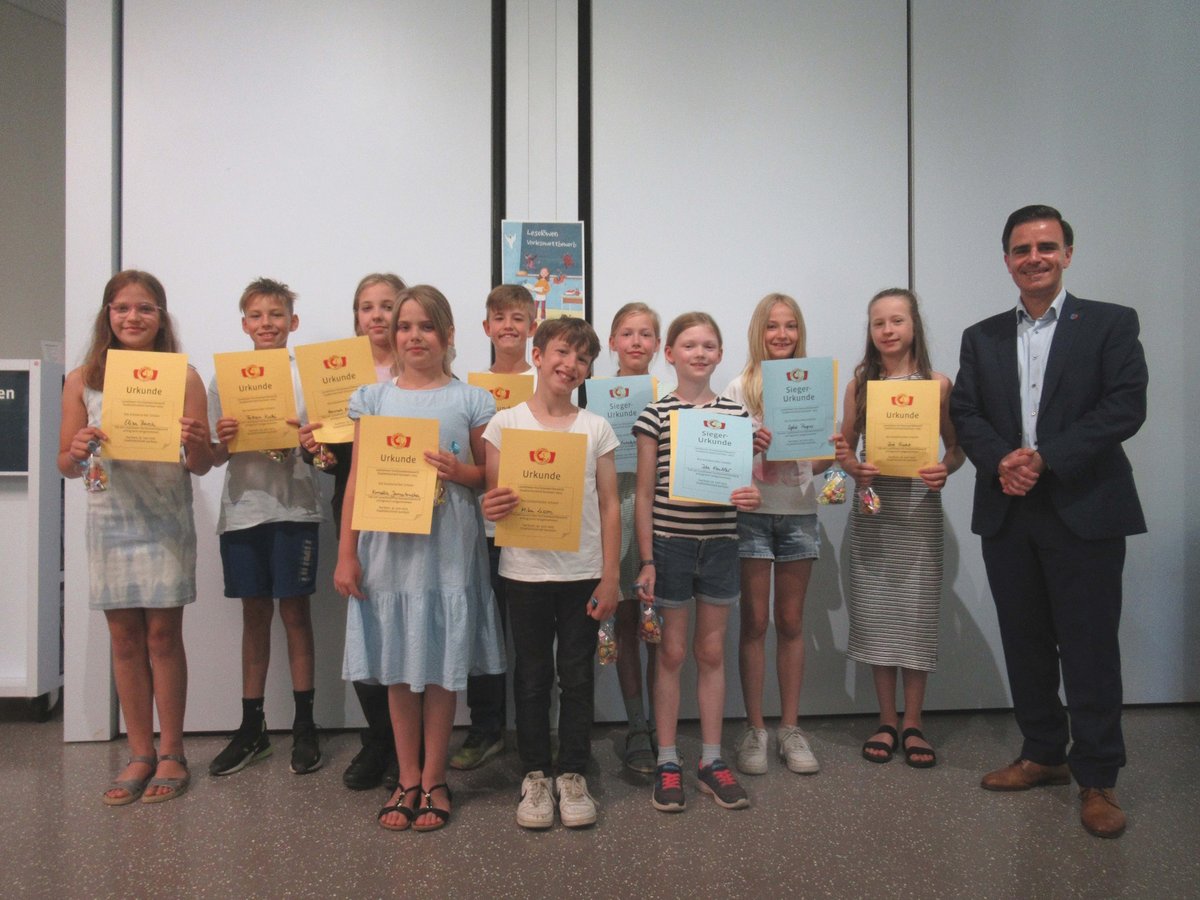 Ida, Sophie und Urte gewinnen Vorlesewettbewerb